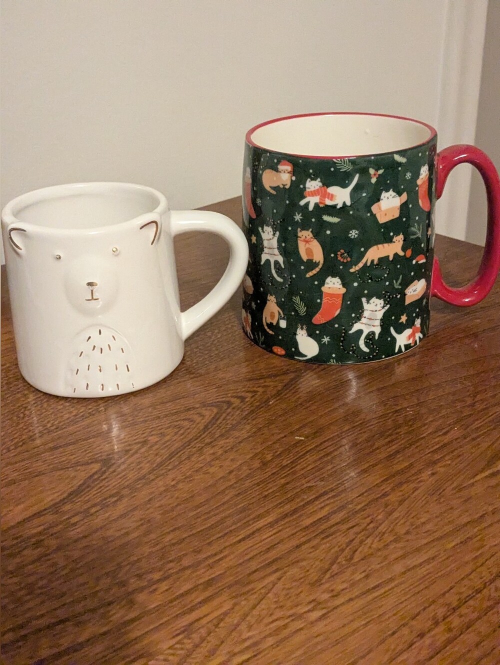 Christmas Mugs : Cats And Bear
